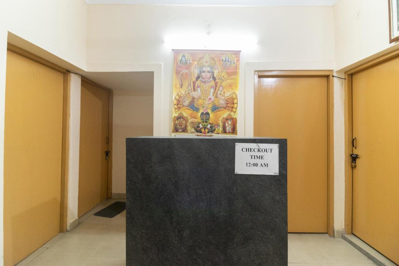 Spot On Negi Home Stay Dehradun Eksteriør billede